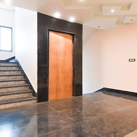 Hotel O Nilmadhab International Тарапит Екстериор снимка
