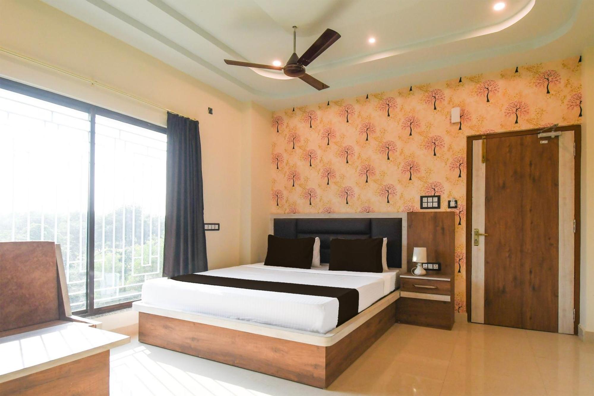 Hotel O Nilmadhab International Тарапит Екстериор снимка